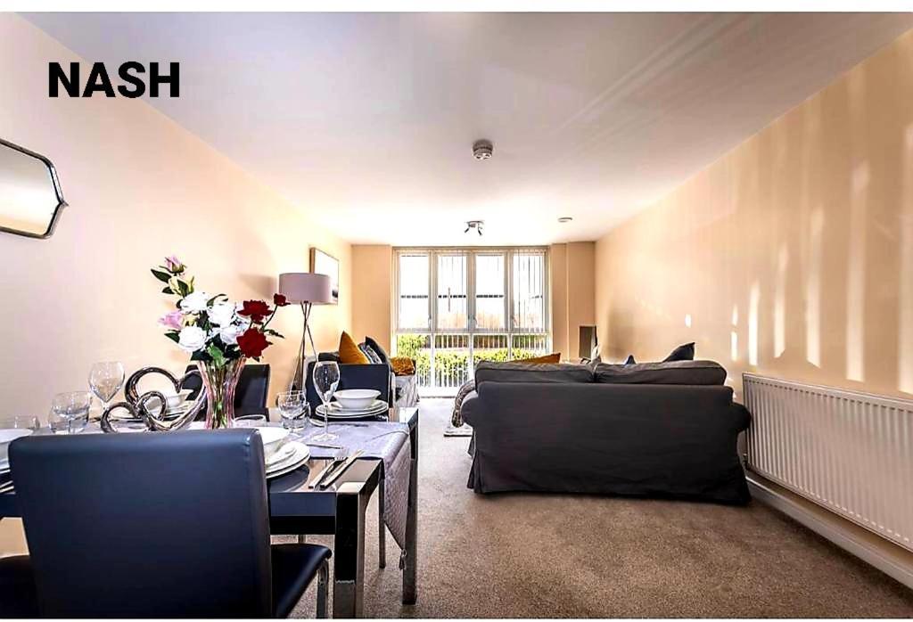 Stylish 2 Bedroom Apartment-Short Term Lets & Serviced Accomodation Reading Zewnętrze zdjęcie
