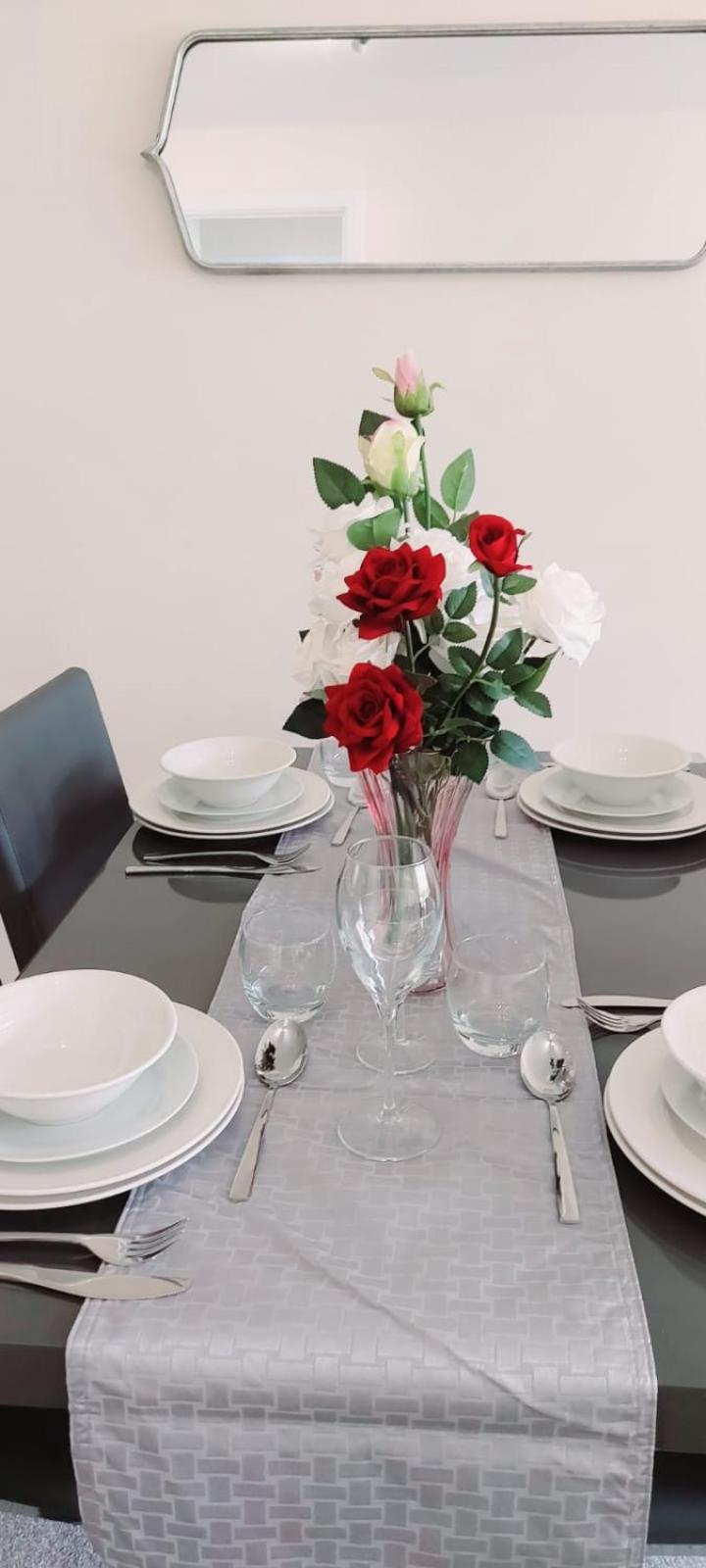 Stylish 2 Bedroom Apartment-Short Term Lets & Serviced Accomodation Reading Zewnętrze zdjęcie